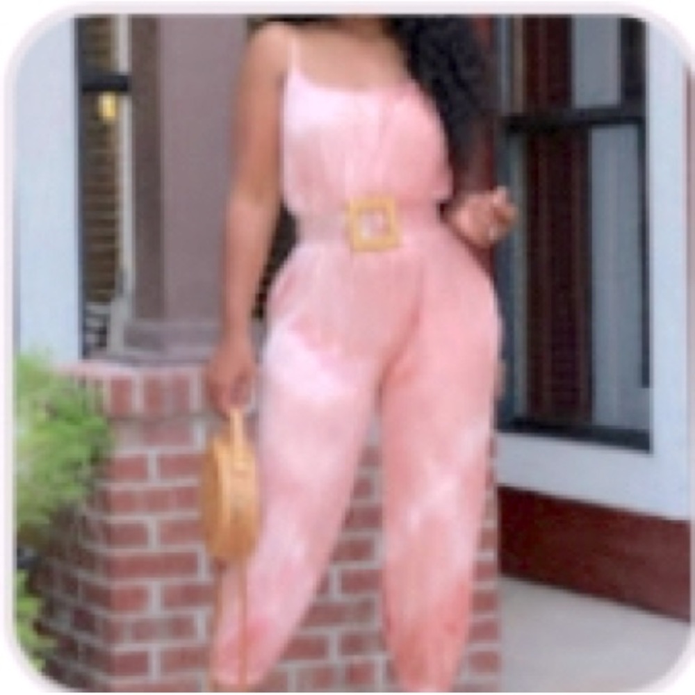 Jumpers with Straps and pockets